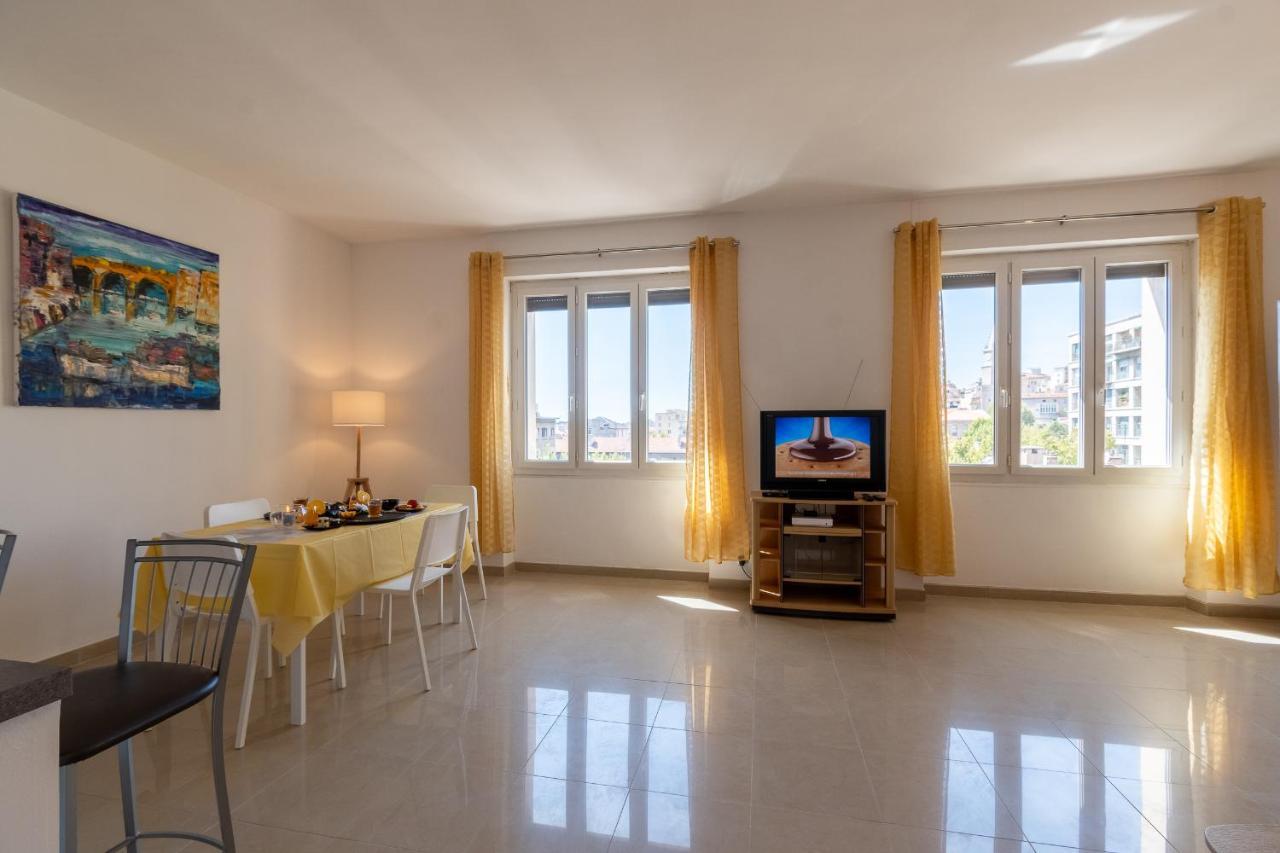 Celebre Vieux Port, Marseille Διαμέρισμα Εξωτερικό φωτογραφία